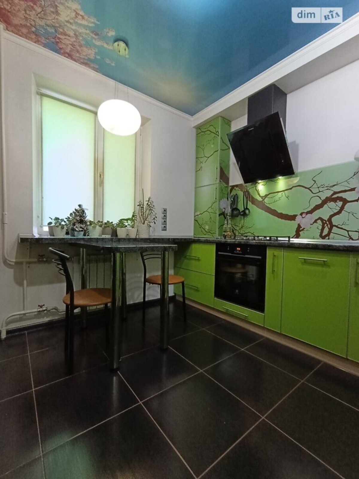 ����������� 4-������� �������� � ���������� ���������� �� ����� ���� 1