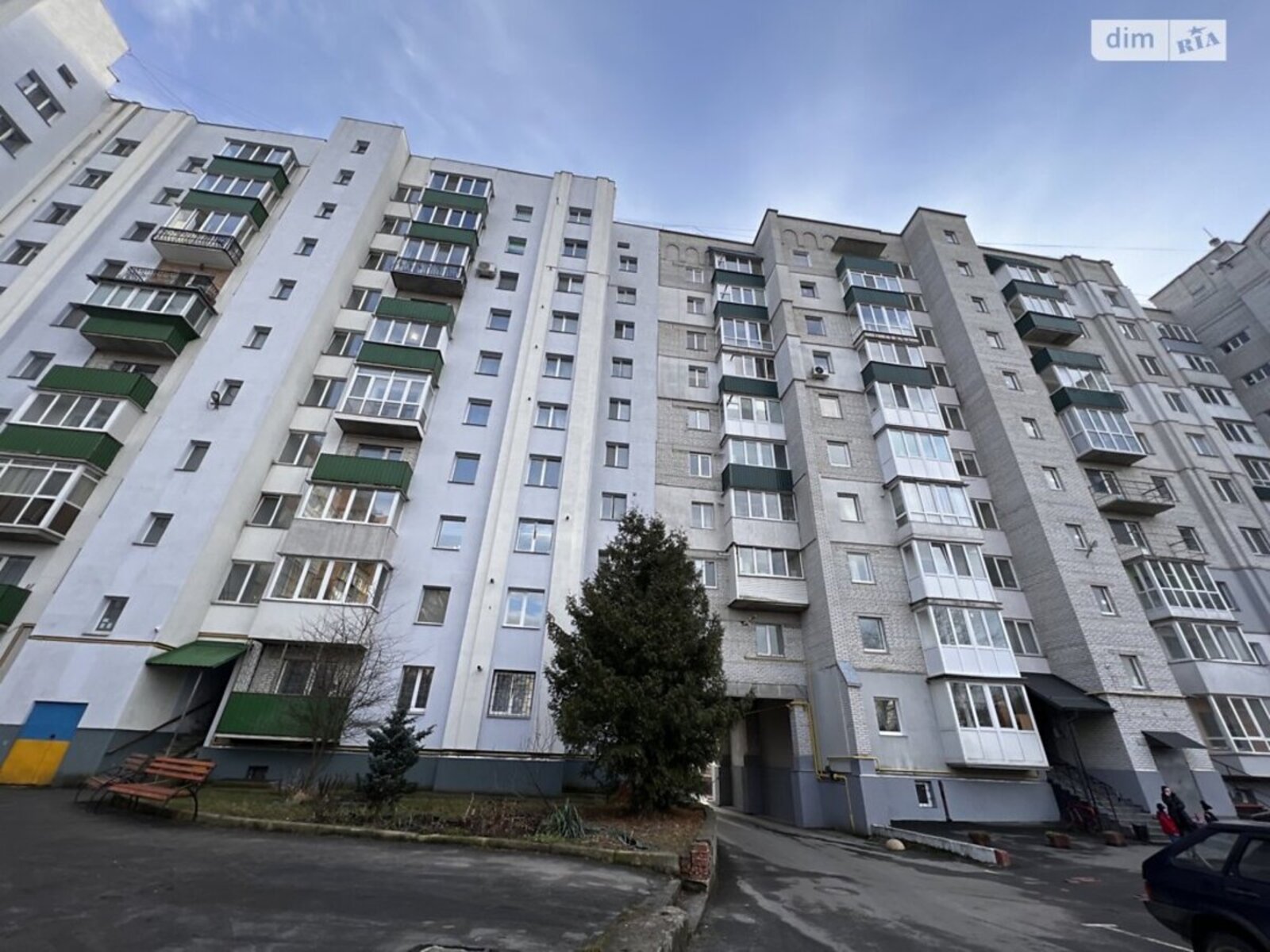 4к квартири 98 кв. м на вул. Зарічанська 52 фото 1 4к квартири 98 кв. м на вул. Зарічанська 52 фото 1