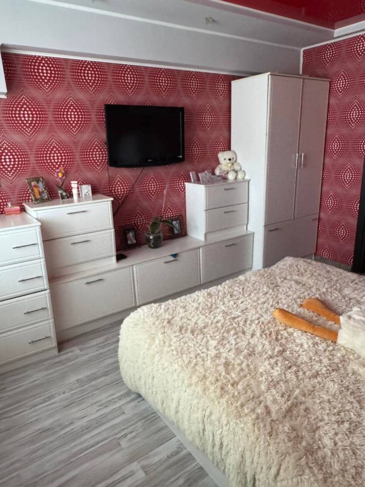 Сучасна 2-кімнатна квартира на Виставці фото 1 Сучасна 2-кімнатна квартира на Виставці фото 1