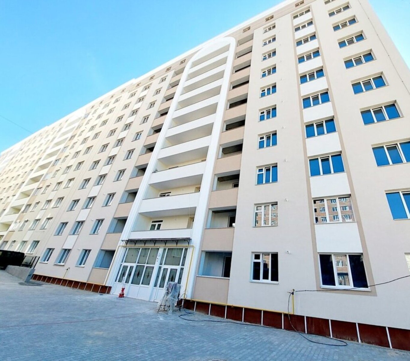 2к квартири 68 кв. м на вул. Кармелюка 3/6 фото 1 2к квартири 68 кв. м на вул. Кармелюка 3/6 фото 1