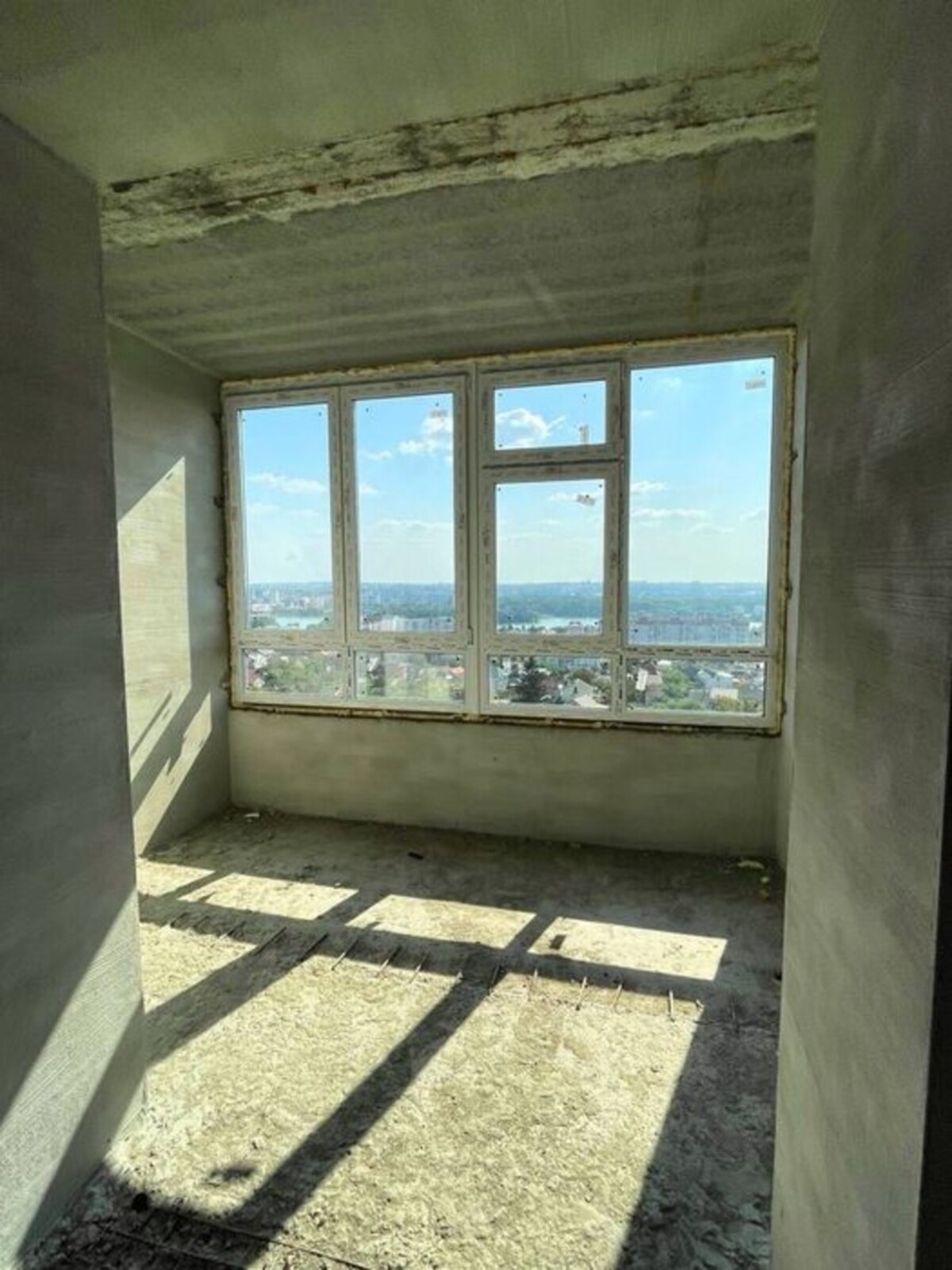       ?       ! 🏙️  1