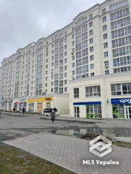 C 2-      *Grand Royal*,  !** 🌟  1