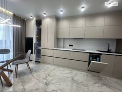 🏙️ ** 1-   !**  1