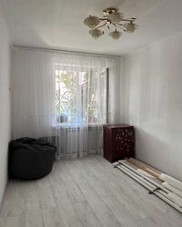 Світла 4-кімнатна квартира в районі Озерна! фото 11 Світла 4-кімнатна квартира в районі Озерна! фото 11