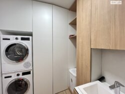 4� �������� 240 ��. � �� ���. ������� ���� 44