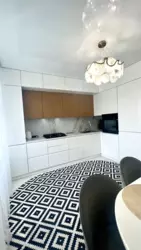 3-кімнатна квартира з сучасним ремонтом на Виставці фото 7 3-кімнатна квартира з сучасним ремонтом на Виставці фото 7