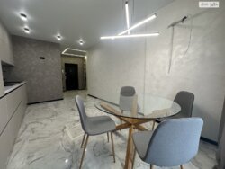 🏙️ ** 1-   !**  12