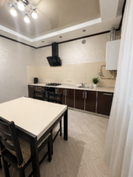 ������ 2-������� �������� 80 �² � ������� ���� ���� 15