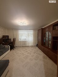 Простора трикімнатна квартира з євроремонтом, меблями та підвалом на ЗаготЗерно фото 16 Простора трикімнатна квартира з євроремонтом, меблями та підвалом на ЗаготЗерно фото 16