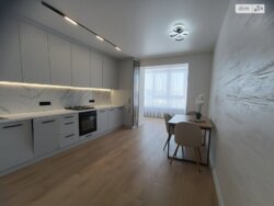 ✨ �������� �� �������: ������������ 1� �������� � �� Avila City (������) ���� 1