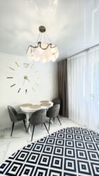 3-кімнатна квартира з сучасним ремонтом на Виставці фото 2 3-кімнатна квартира з сучасним ремонтом на Виставці фото 2