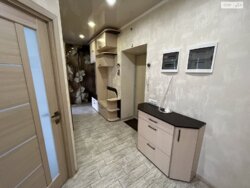 🏡  2-        |  ' '  11