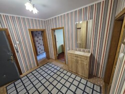 Простора 3-кімнатна квартира на Озерній!** фото 4 Простора 3-кімнатна квартира на Озерній!** фото 4