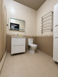 ������ 2-������� �������� 80 �² � ������� ���� ���� 18