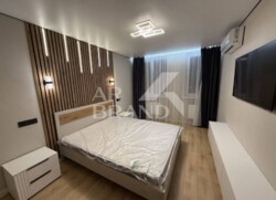 💎 Естетика та Комфорт: Сучасна 1к квартира в Південно-Західному районі фото 2 💎 Естетика та Комфорт: Сучасна 1к квартира в Південно-Західному районі фото 2