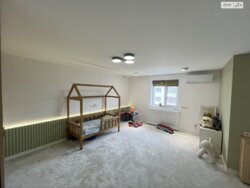 4� �������� 240 ��. � �� ���. ������� ���� 28