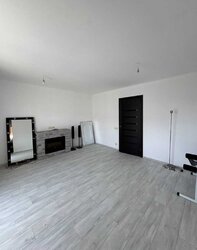 Світла 4-кімнатна квартира в районі Озерна! фото 3 Світла 4-кімнатна квартира в районі Озерна! фото 3