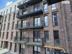 ������� 1-������� �������� � ������� ��������������� �� �Status Residence� ���� 11