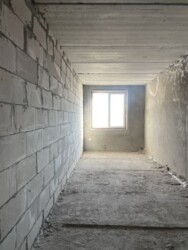 3-       ! 🏙️  2