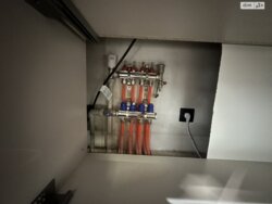 🏙️ ** 1-   !**  18