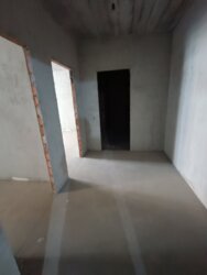 🏢 1-   , .  30 ()  8