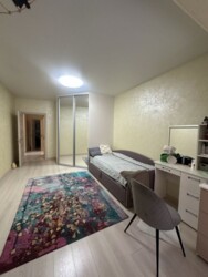 2-КІМНАТНА КВАРТИРА З РЕМОНТОМ БІЛЯ WOODMALL! 🔥 фото 5 2-КІМНАТНА КВАРТИРА З РЕМОНТОМ БІЛЯ WOODMALL! 🔥 фото 5