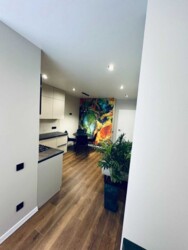    URBAN HOUSE  75 ²  !  1