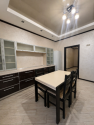 ������ 2-������� �������� 80 �² � ������� ���� ���� 14