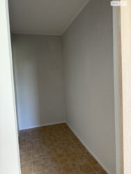  2-    (. )  10