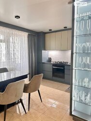 Простора 1-кімнатна квартира європланування площею 44 м² фото 1 Простора 1-кімнатна квартира європланування площею 44 м² фото 1