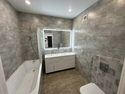 3-кімнатна квартира з ремонтом від забудовника Рауш в районі Озерна! фото 2 3-кімнатна квартира з ремонтом від забудовника Рауш в районі Озерна! фото 2