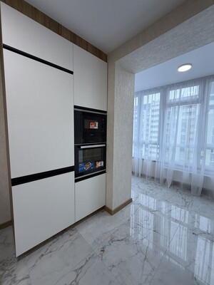 єОселя та держпрограми! Розкішна 2к квартира 75 м² з євроремонтом та технікою від Рауша на Озерній ✨🏛️ фото 12 єОселя та держпрограми! Розкішна 2к квартира 75 м² з євроремонтом та технікою від Рауша на Озерній ✨🏛️ фото 12