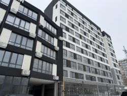 2� �������� �� �������� 🏢✨ ���� 1