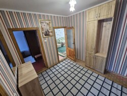 Простора 3-кімнатна квартира на Озерній!** фото 5 Простора 3-кімнатна квартира на Озерній!** фото 5