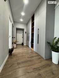 ������� 2-������� �������� �� ������� � ��� ��� '�����' ���� 18