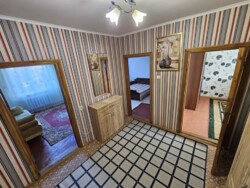 Простора 3-кімнатна квартира на Озерній!** фото 3 Простора 3-кімнатна квартира на Озерній!** фото 3