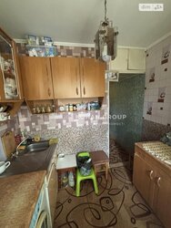 Затишна двокімнатна квартира з роздільними кімнатами на комфортному поверсі фото 17 Затишна двокімнатна квартира з роздільними кімнатами на комфортному поверсі фото 17