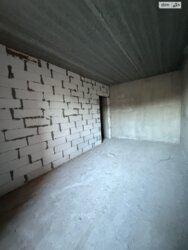 3-  88.8 ²  .  , 80 (- )**  16