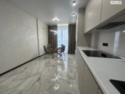 🏙️ ** 1-   !**  13