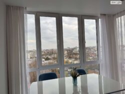 🏙️  2-        🌿  6