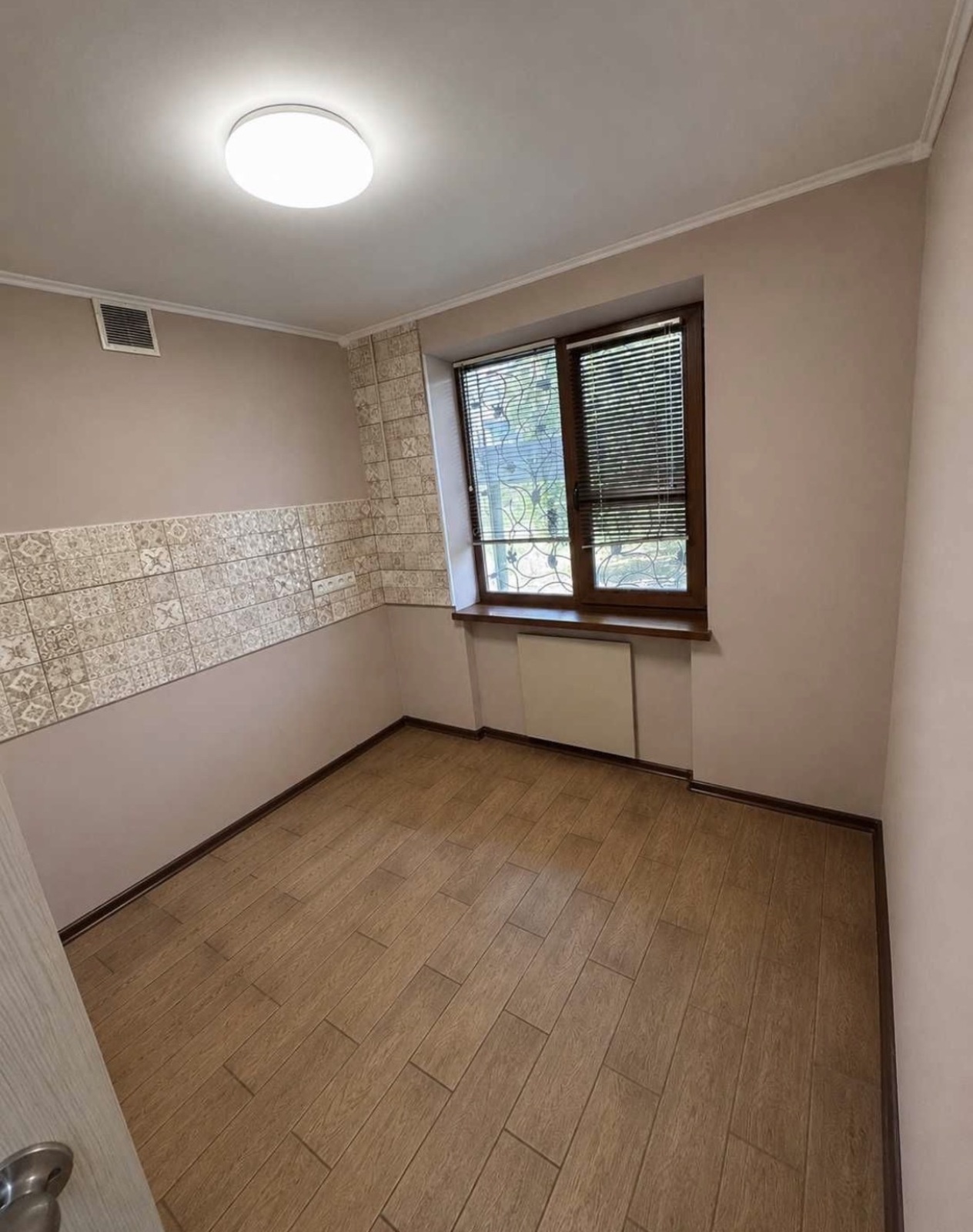 Продам 1 км квартиру 15 мин от центра фото 1 Продам 1 км квартиру 15 мин от центра фото 1