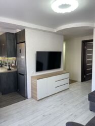 Продается квартира Ковалевича, Каменское, Каменское, Днепропетровская, центр фото 5 Продается квартира Ковалевича, Каменское, Каменское, Днепропетровская, центр фото 5