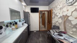 Шикарная 3 комнатная СТАЛИНКА фото 2 Шикарная 3 комнатная СТАЛИНКА фото 2