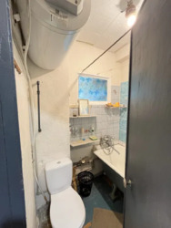 Продам 2х комнатную фото 5 Продам 2х комнатную фото 5