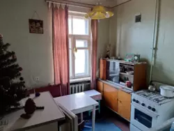 Простора 3-к СТАЛІНКА в самому центрі міста фото 4 Простора 3-к СТАЛІНКА в самому центрі міста фото 4