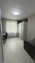 Продам 3-кімнатну квартиру. 11 мкрн. Лівий берег.. фото 4 Продам 3-кімнатну квартиру. 11 мкрн. Лівий берег.. фото 4