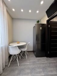 Продажа 3 кім. 4 мкрн. Лівий берег фото 3 Продажа 3 кім. 4 мкрн. Лівий берег фото 3