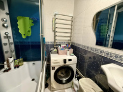 Продам трехкомнатную квартиру с холлом, 5 мкрн. фото 3 Продам трехкомнатную квартиру с холлом, 5 мкрн. фото 3