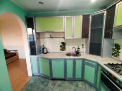 Продам 2-комн. квартиру на Левом берегу, 5 м-район, АГО. фото 1 Продам 2-комн. квартиру на Левом берегу, 5 м-район, АГО. фото 1