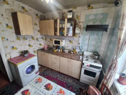 Продам квартиру на Лівому березі 3 Мкр. фото 2 Продам квартиру на Лівому березі 3 Мкр. фото 2